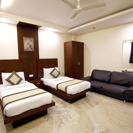Hotel Paradise Inn-A Boutique Hotel Delhi ニューデリー エクステリア 写真