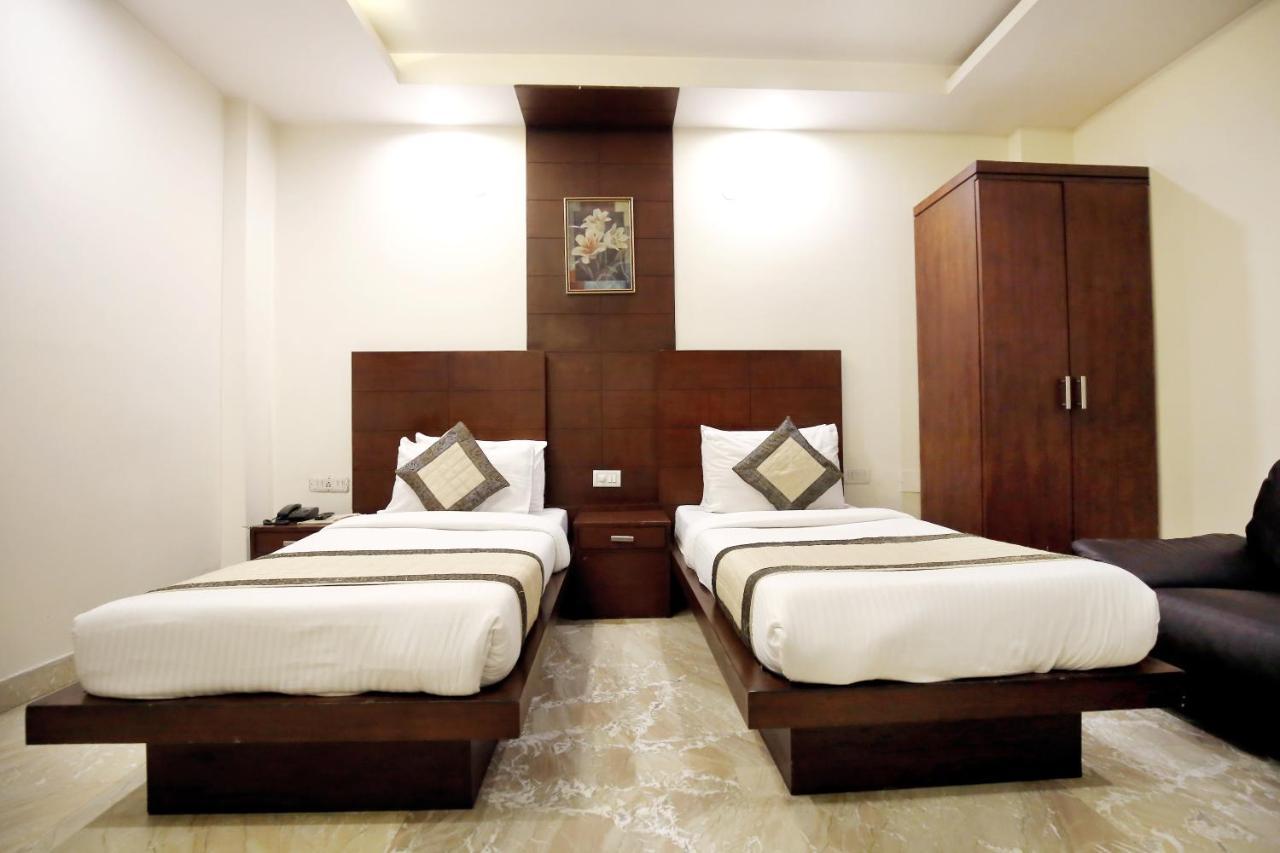 Hotel Paradise Inn-A Boutique Hotel Delhi ニューデリー エクステリア 写真
