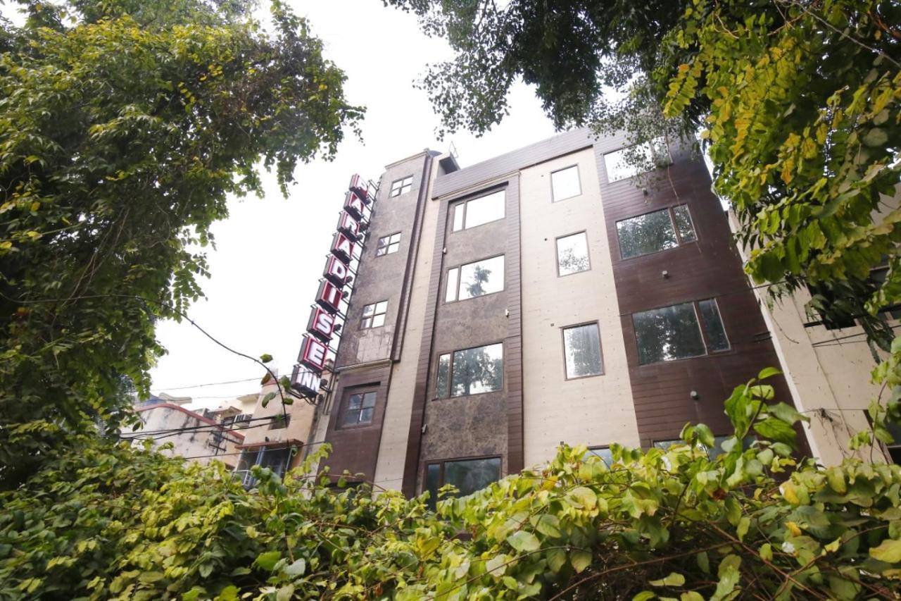 Hotel Paradise Inn-A Boutique Hotel Delhi ニューデリー エクステリア 写真
